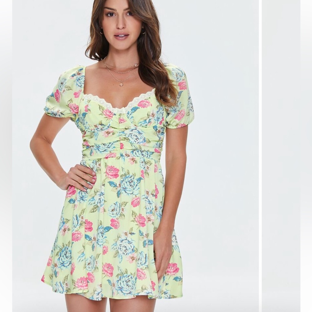 Floral print mini dress - Picture 1 of 5